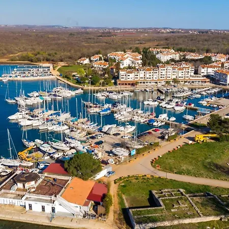 Rona Ana Poreč